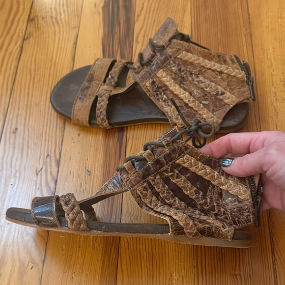 Roan Brown Gladiator Sandals for Women - Picture 4 of 7